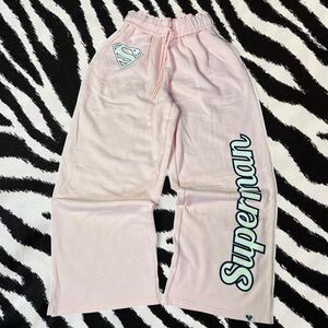 Y2K Superman foldover flares 🩷